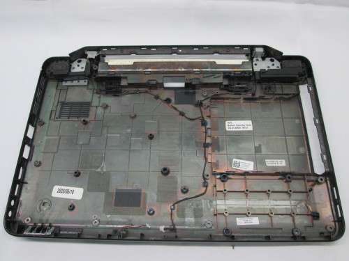 DELL INSPIRON N5050  Bottom Housing Cover CN 0YJ0RW 76131